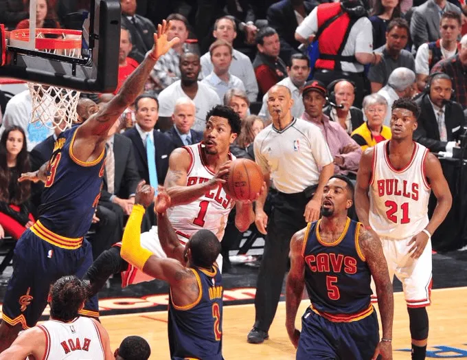 美媒：罗斯球衣退役比赛入场最低价332美元，为公牛历史新高